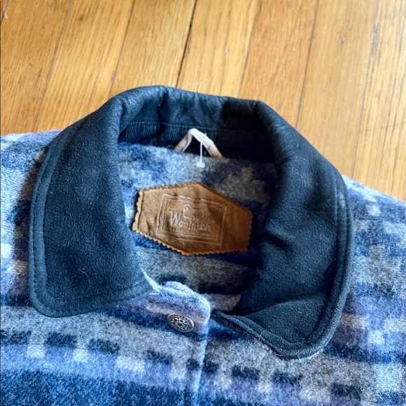 80 Vintage Woolrich Blue Wool Tapestry Blanket Coat - Picture 11 of 12